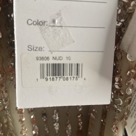 Mac Duggal Sequined Sleeveless V Neck MIDI Sheath Dress NWT Style 93606 - Picture 11 of 12